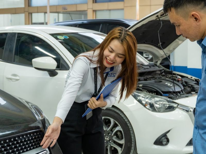 cố vấn dịch vụ ô tô