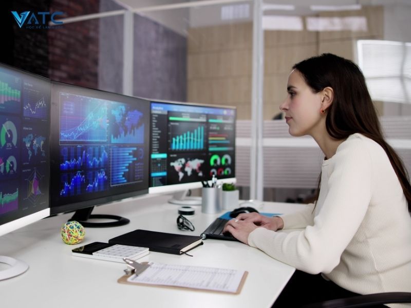 Data Analyst – Phân tích dữ liệu cơ bản