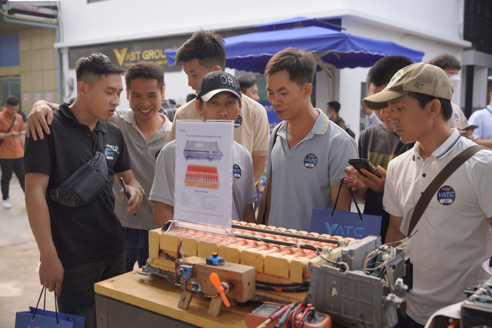 hội thảo, hội thảo ô tô điện, xe ô tô điện, hội thảo xe điện, hội thảo xe điện VATC, trung tâm VATC, triển lãm ô tô điện, xe ô tô, xe hơi điện, hội thảo xe ô tô điện