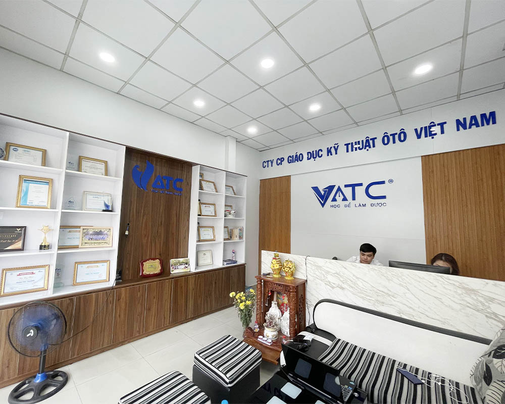 ngành công nghệ kỹ thuật ô tô, khóa đào tạo KTV ô tô, khóa học điện ô tô, trung tâm VATC, trung tâm đào tạo KTV, đào tạo kỹ thuật viên ô tô, VATC, công nghệ ô tô, nghề sửa chữa ô tô, học nghề sửa chữa ô tô, kiến thức ô tô, cố vấn dịch vụ ô tô chuyên nghiệp, học cố vấn dịch vụ ô tô, KTV chẩn đoán ô tô, học nghề ô tô VATC, ô tô 