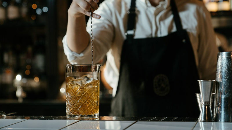 nghề pha chế - bartender