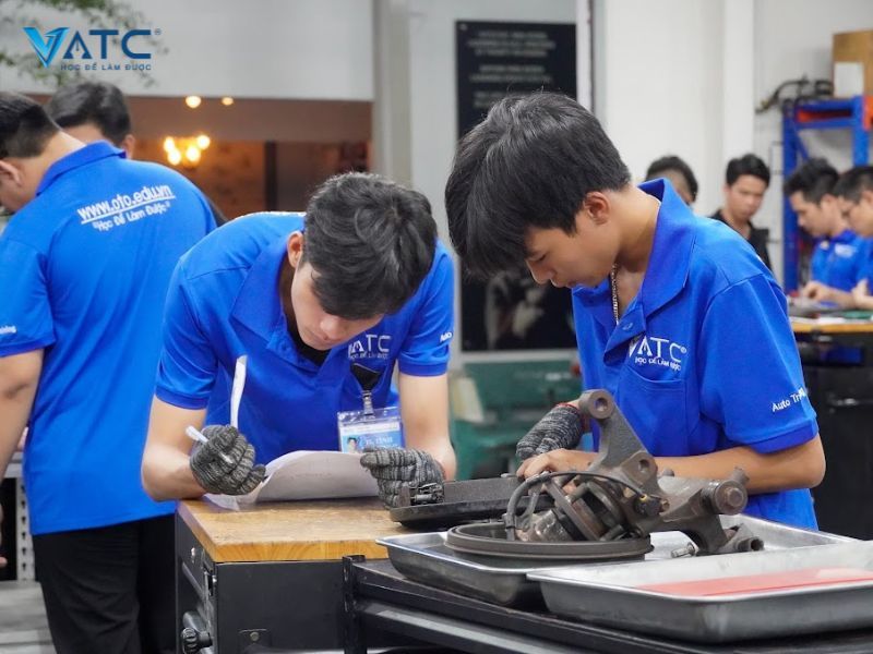 anh nguyễn hữu tình