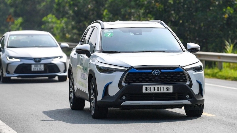 Xe Hybrid có tốt không? Những điều cần biết trước khi chọn mua