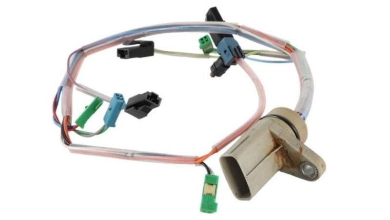 bó dây điện bao gồm giắc điện tại vỏ hộp số tới các solenoid