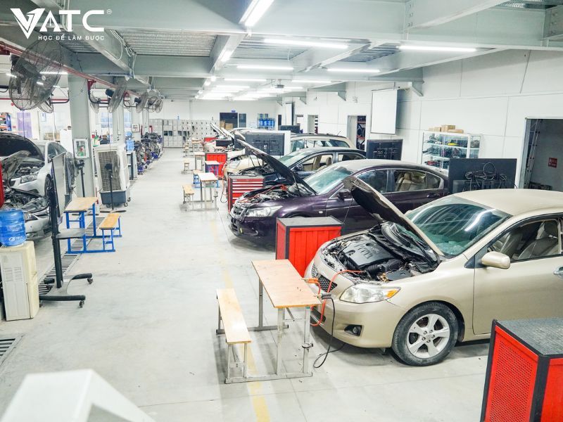 xưởng thực hành tại trung tâm vatc