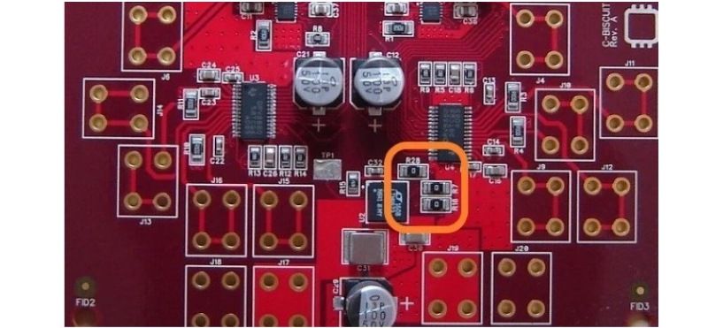 Điện trở 0 Ohm dạng chân cắm