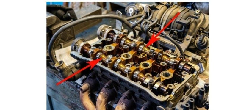 Vị trí đặt trục cam trên đầu qui lát