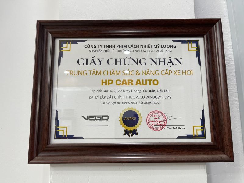 Giấy chứng nhận trung tâm chăm sóc và nâng cấp xe hơi HP CAR AUTO