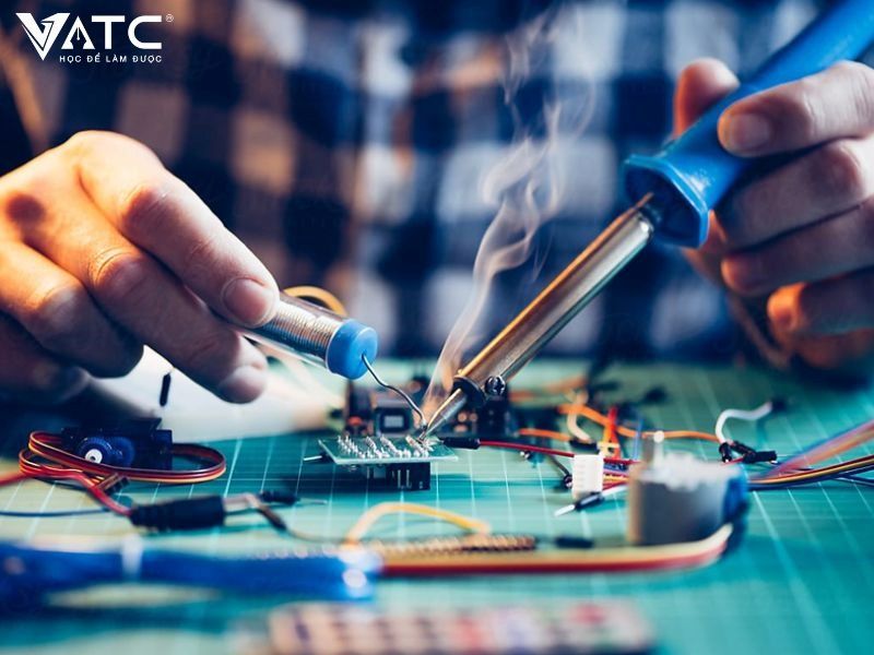 Nghề điện – điện tử công nghiệp