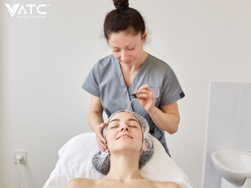 Nghề làm đẹp – spa – chăm sóc da