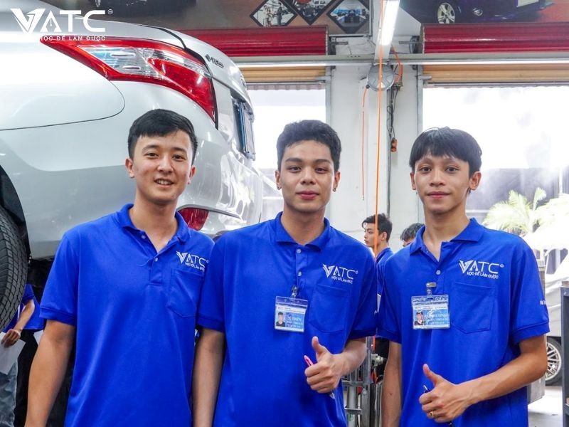 Ưu điểm khi chọn con đường học nghề mà bạn nên biết