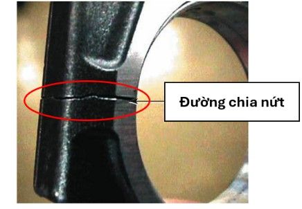 1.161 Vết nứt giữa thanh truyền và nắp thanh